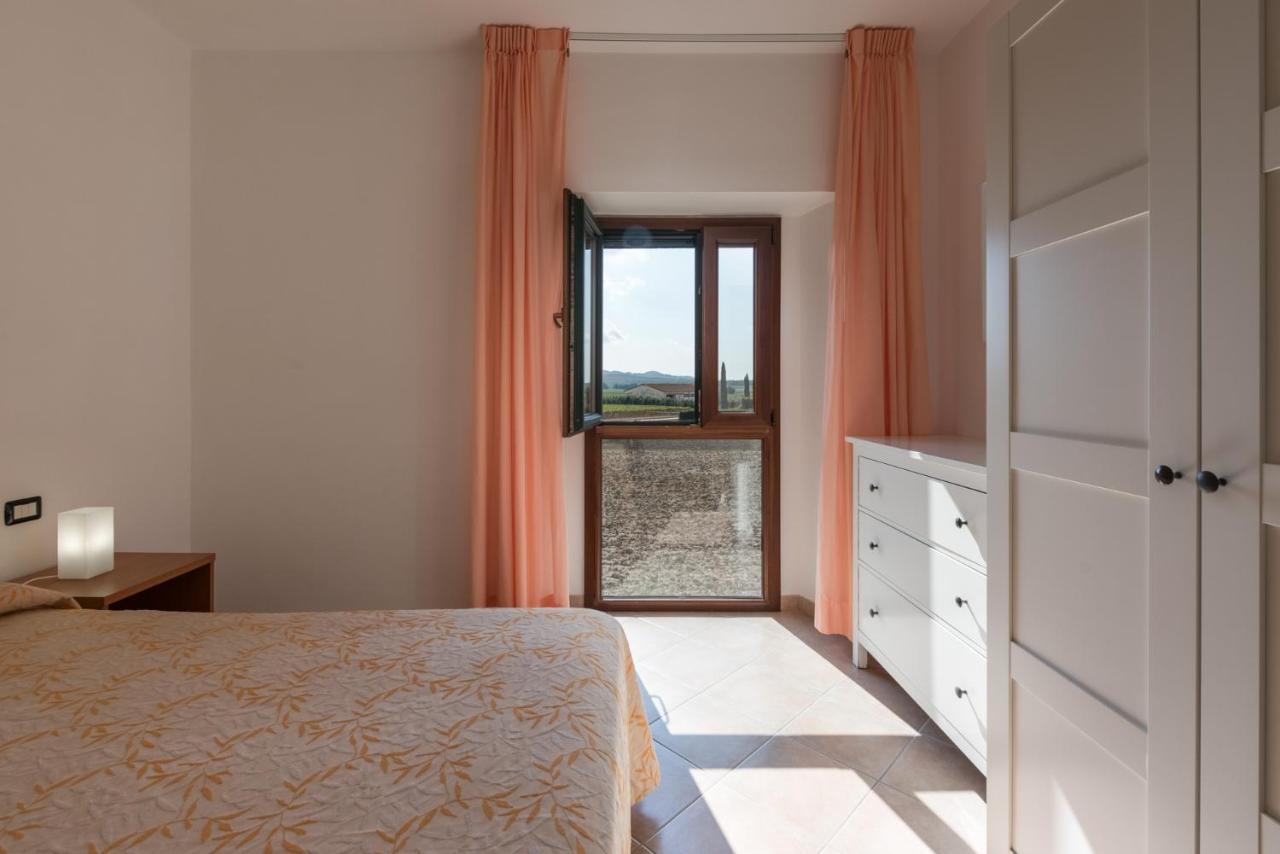 Agriturismo Le Vecchie Scuole Campiglia Marittima Exterior foto